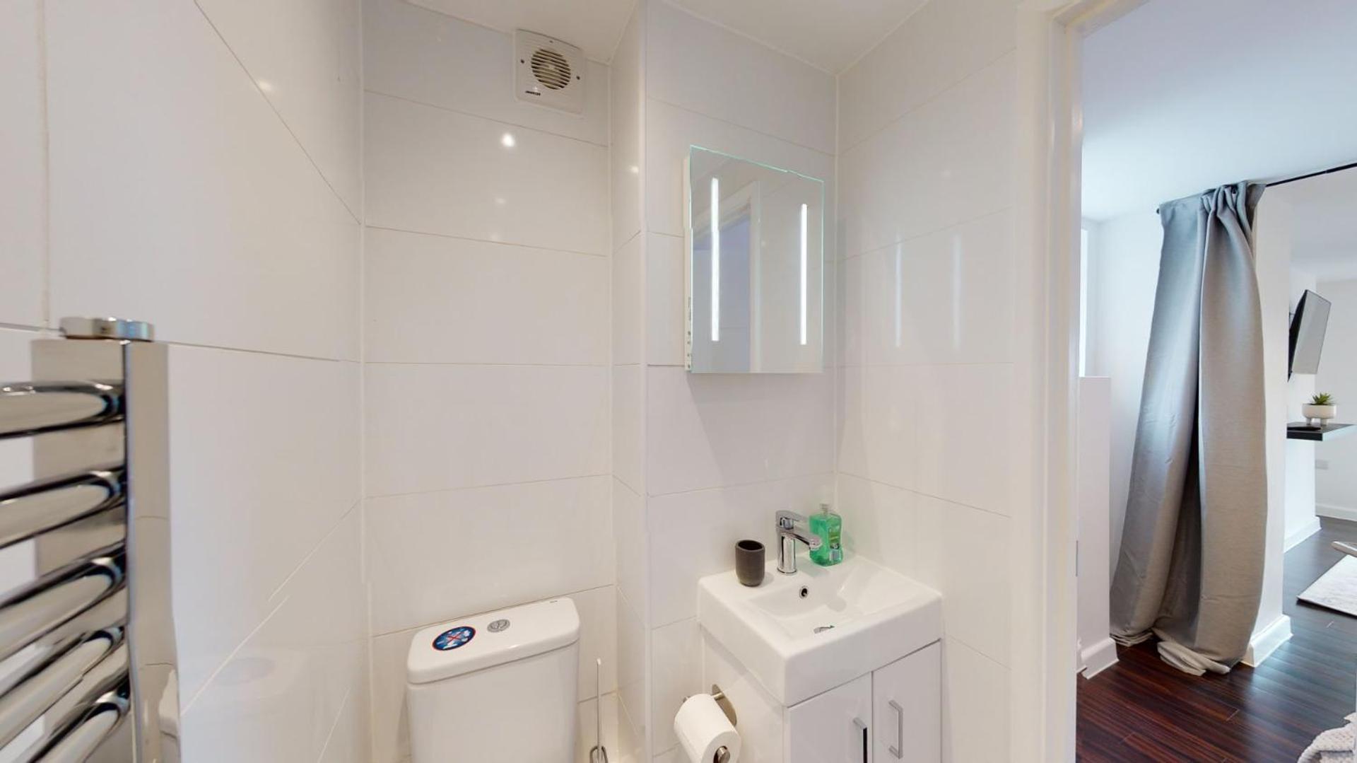 Stylish Apartment W/ Private Garden - Dog Friendly Newport  Exterior foto